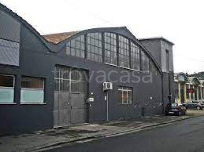 locale commerciale in affitto a Prato in zona Galciana