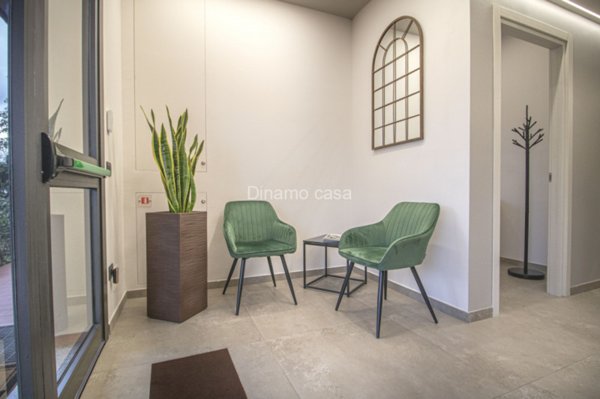 ufficio in affitto a Prato in zona Tobbiana