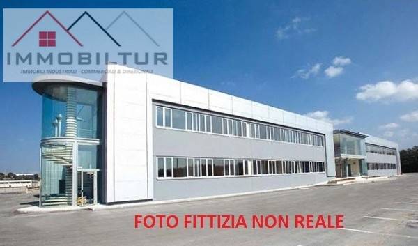 locale commerciale in affitto a Prato in zona Fontanelle