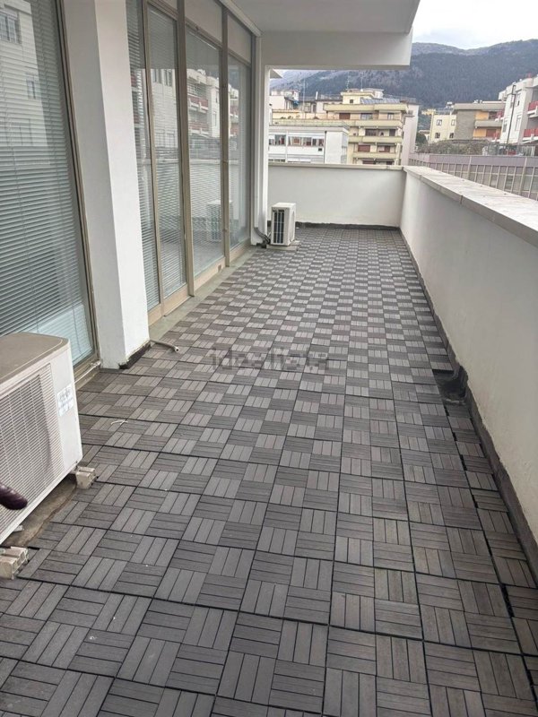 ufficio in affitto a Prato