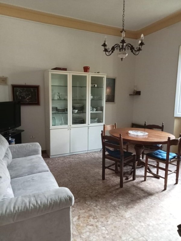 casa indipendente in affitto a Prato in zona Grignano