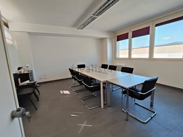 capannone in affitto a Prato