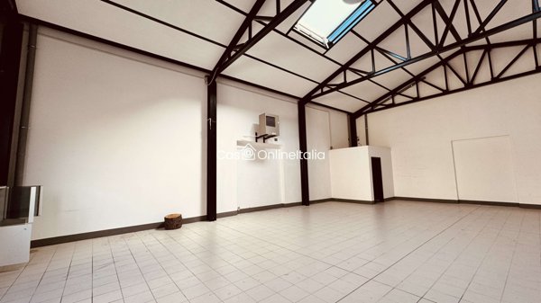 casa indipendente in affitto a Prato