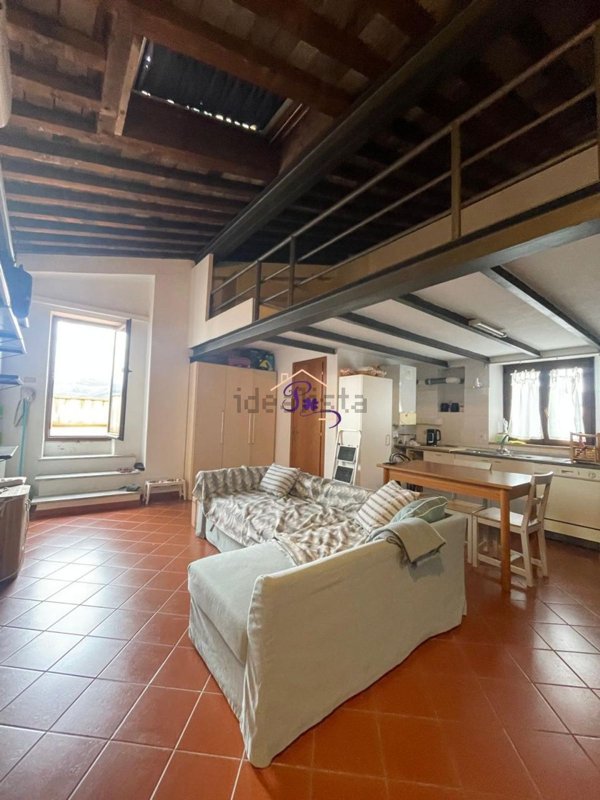 appartamento in affitto a Prato