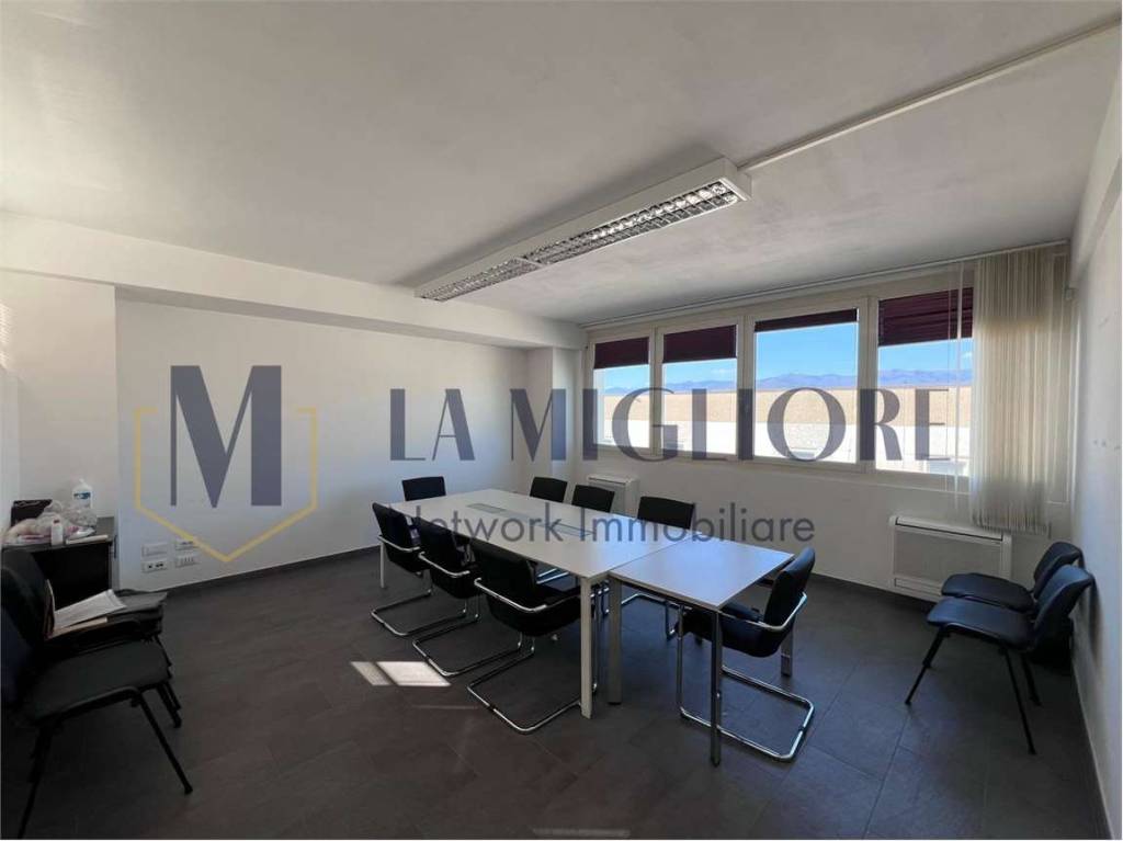 locale commerciale in affitto a Prato in zona Vergaio