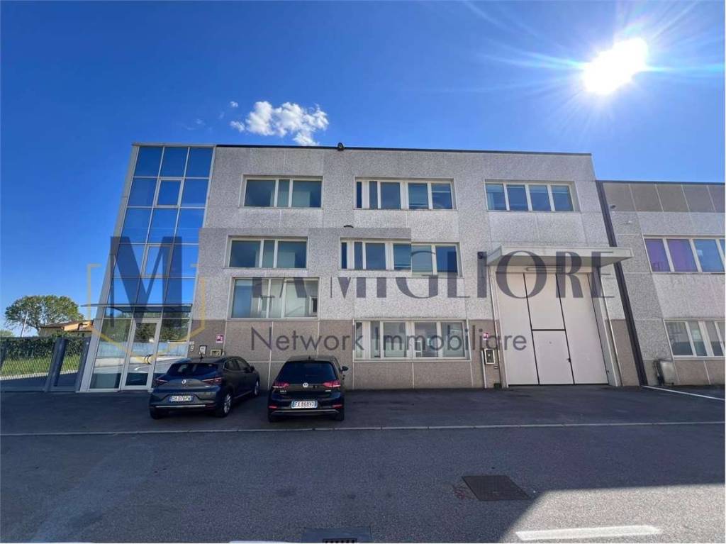 locale commerciale in affitto a Prato in zona Vergaio