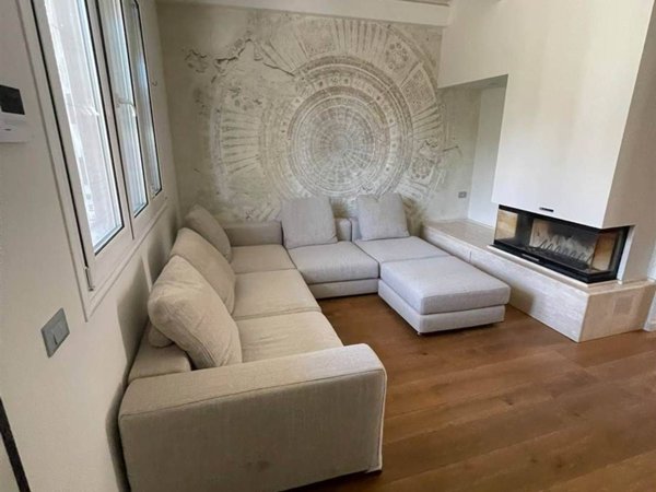 casa indipendente in affitto a Prato in zona Narnali