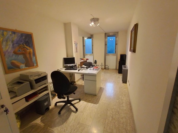 ufficio in affitto a Prato in zona Santa Gonda