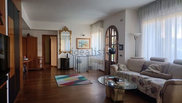 appartamento in affitto a Prato in zona Reggiana