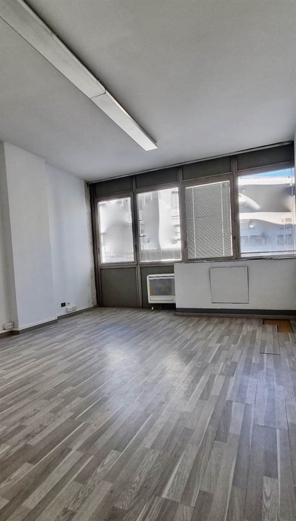 ufficio in affitto a Prato in zona Santa Gonda