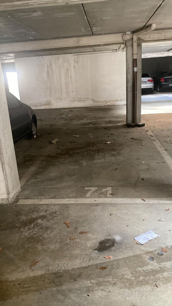 box auto in affitto a Prato