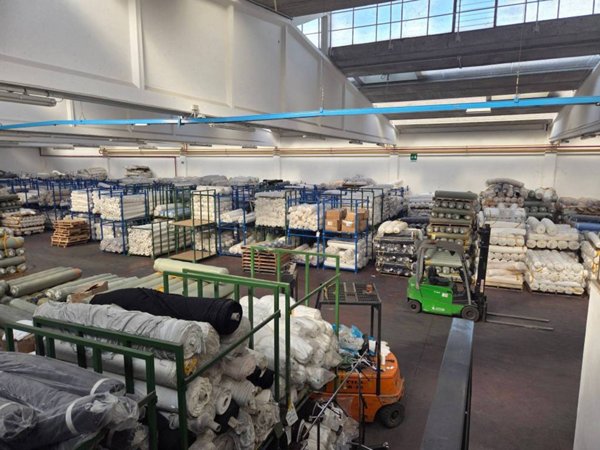 locale commerciale in affitto a Prato in zona Fontanelle