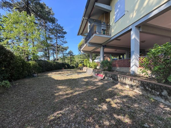 casa indipendente in affitto a Vaiano in zona Schignano