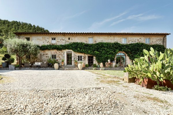 appartamento in affitto a Vaiano in zona Schignano