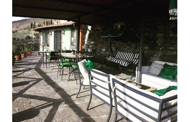 casa indipendente in affitto a Vaiano in zona Faltugnano