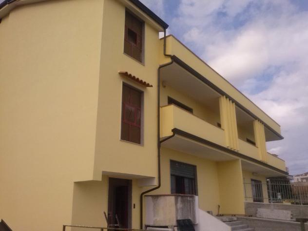 negozio in affitto a Cirò Marina