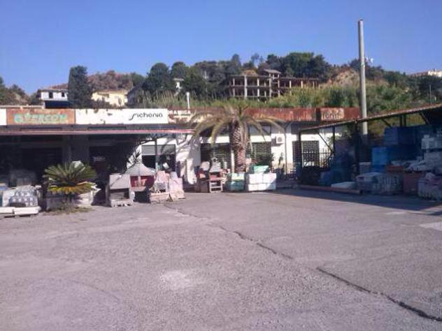 locale commerciale in affitto a Cirò Marina