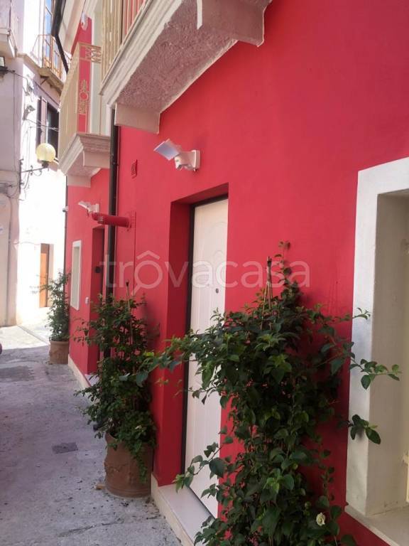 appartamento in affitto a Crotone in zona Città Vecchia