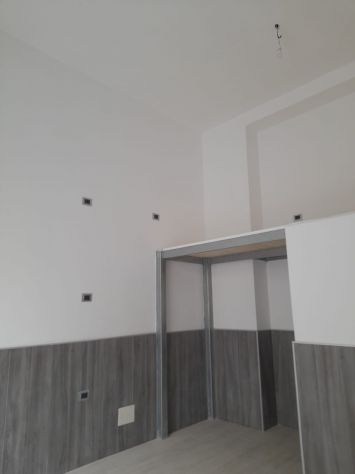 locale di sgombero in affitto a Crotone in zona Centro Città
