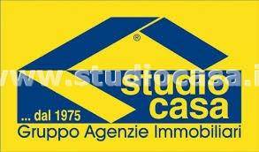 locale commerciale in affitto a Crotone