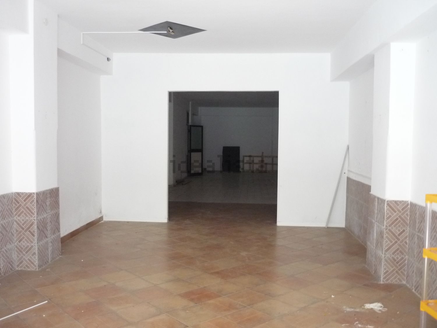 negozio in affitto a Crotone in zona Centro Città