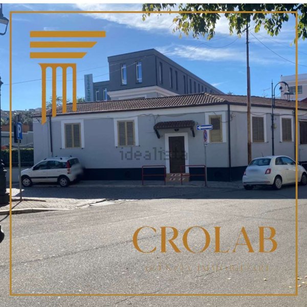 ufficio in affitto a Crotone in zona Margherita