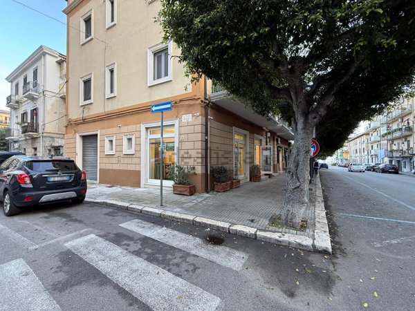ufficio in affitto a Crotone in zona Città Vecchia
