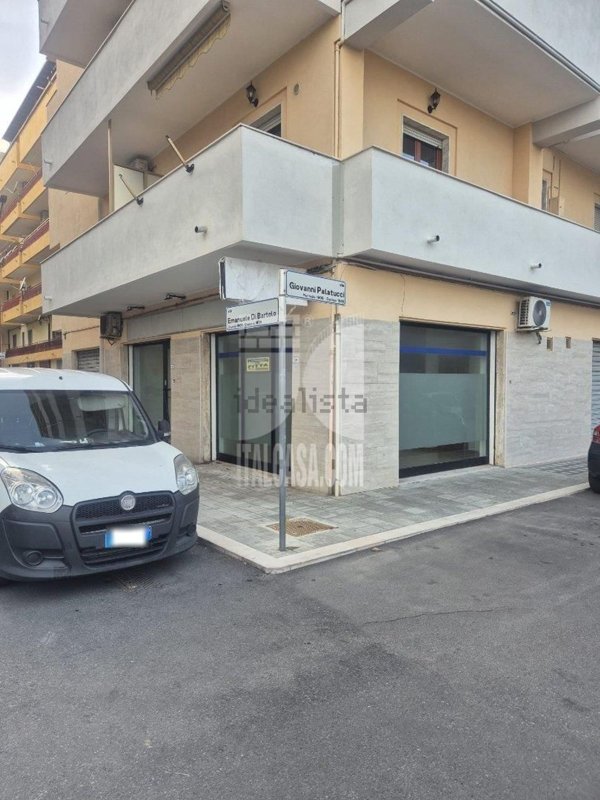 ufficio in affitto a Crotone
