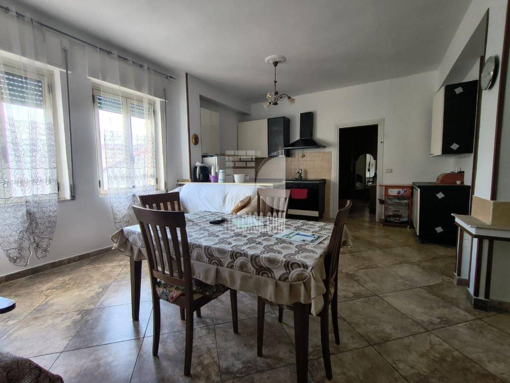 appartamento in affitto a Crotone in zona Centro Città