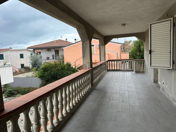 appartamento in affitto a Cutro