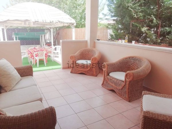 appartamento in affitto ad Isola di Capo Rizzuto in zona Capo Rizzuto