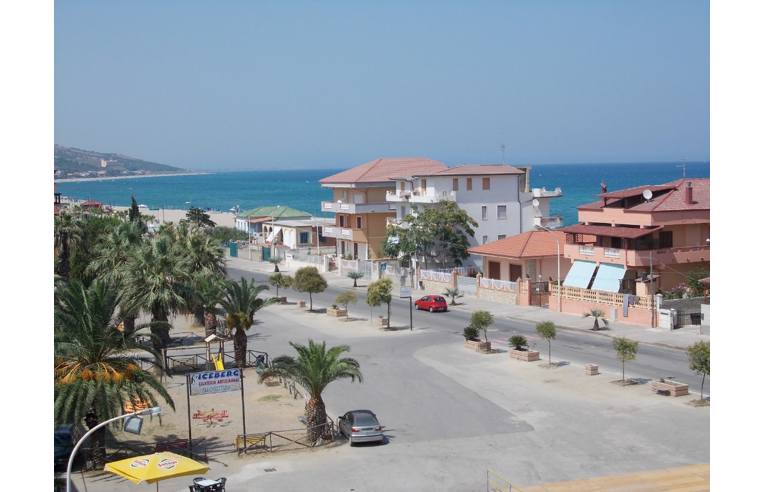 appartamento in affitto a Strongoli in zona Marina