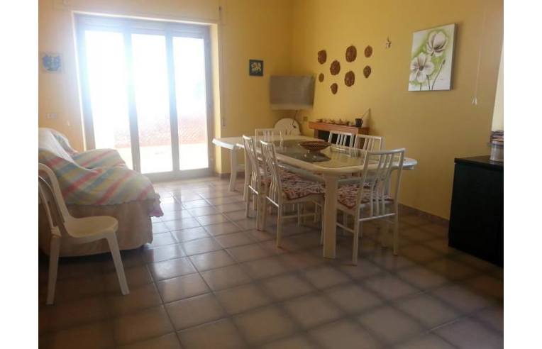 appartamento in affitto a Strongoli in zona Marina