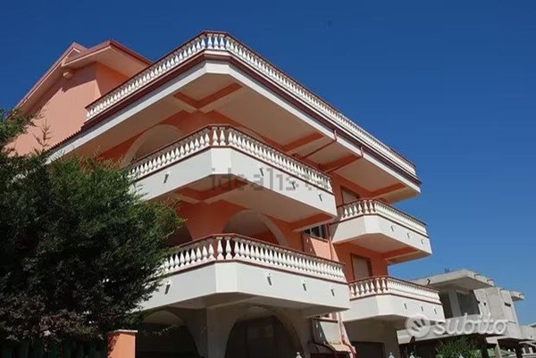 appartamento in affitto a Strongoli in zona Marina