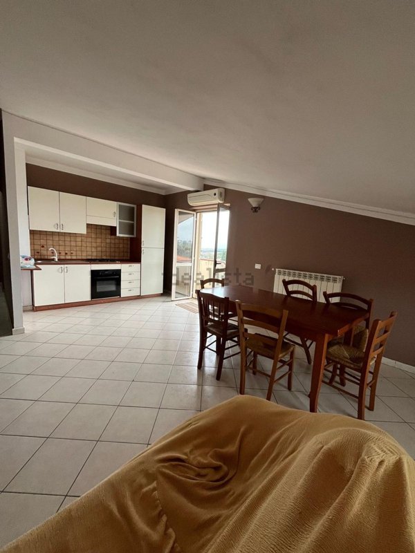 appartamento in affitto ad Ionadi in zona Vena