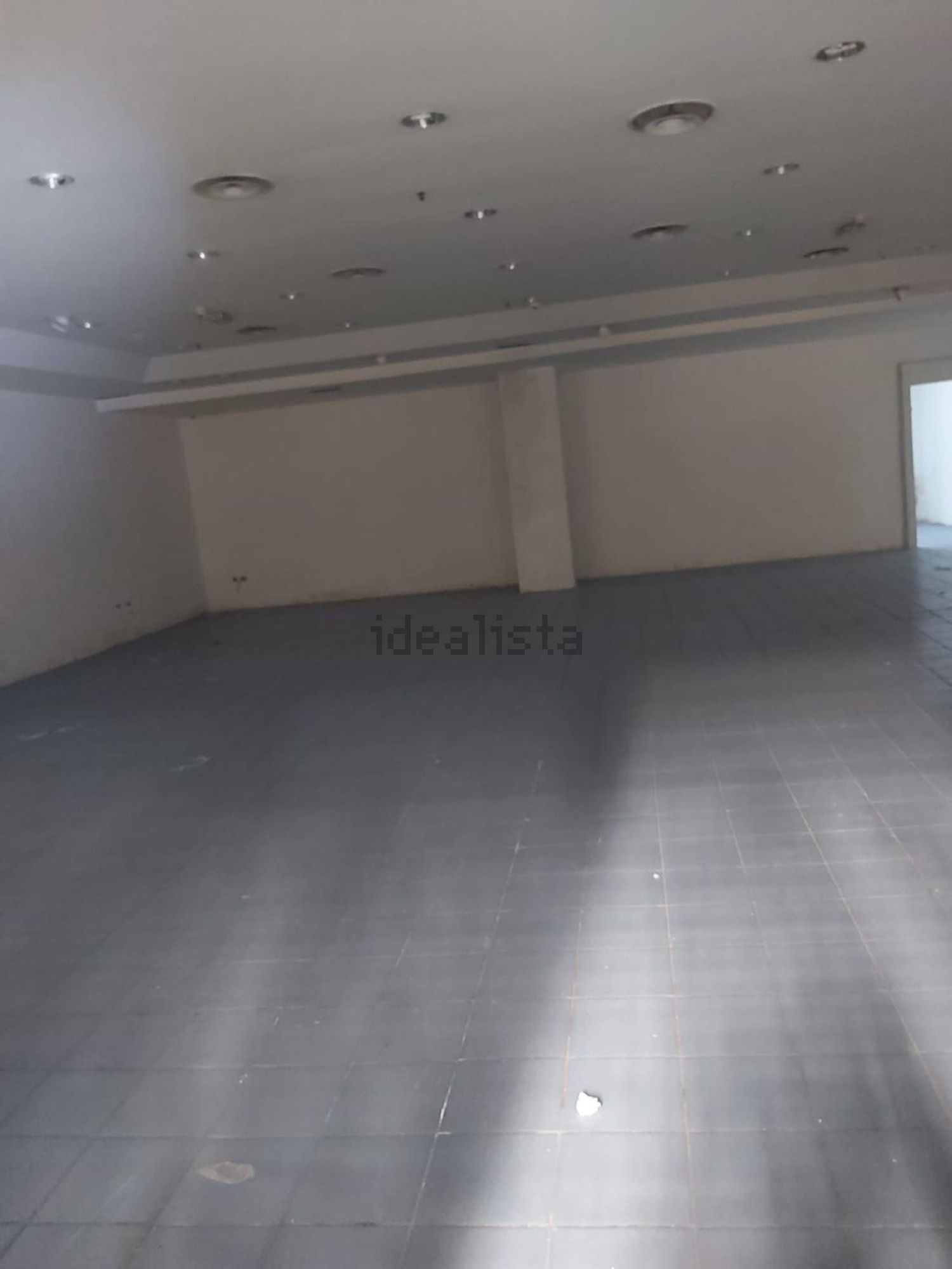 locale commerciale in affitto ad Ionadi