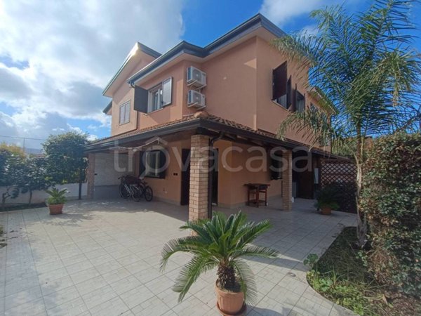 casa indipendente in affitto a Pizzo