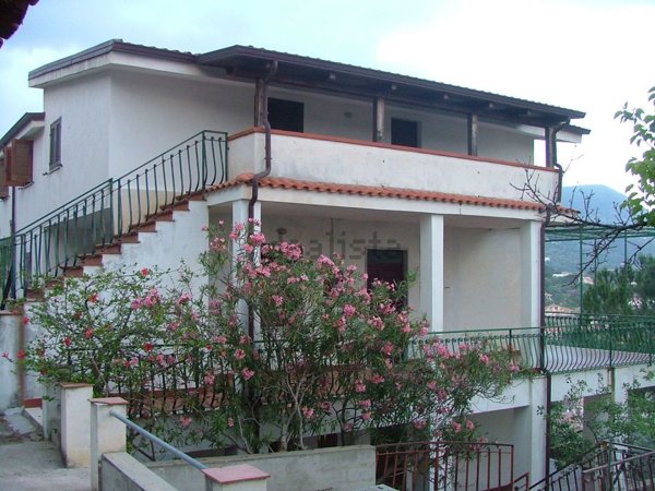 appartamento in affitto a Ricadi in zona Santa Maria