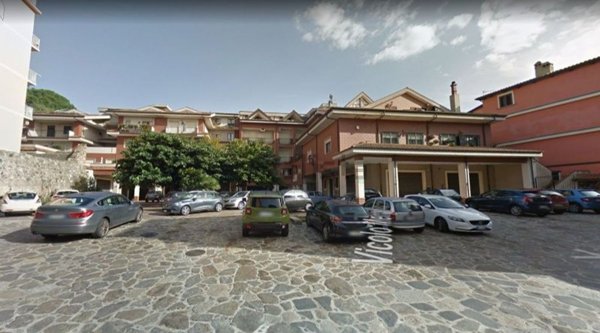 locale commerciale in affitto a Vibo Valentia in zona Centro Città