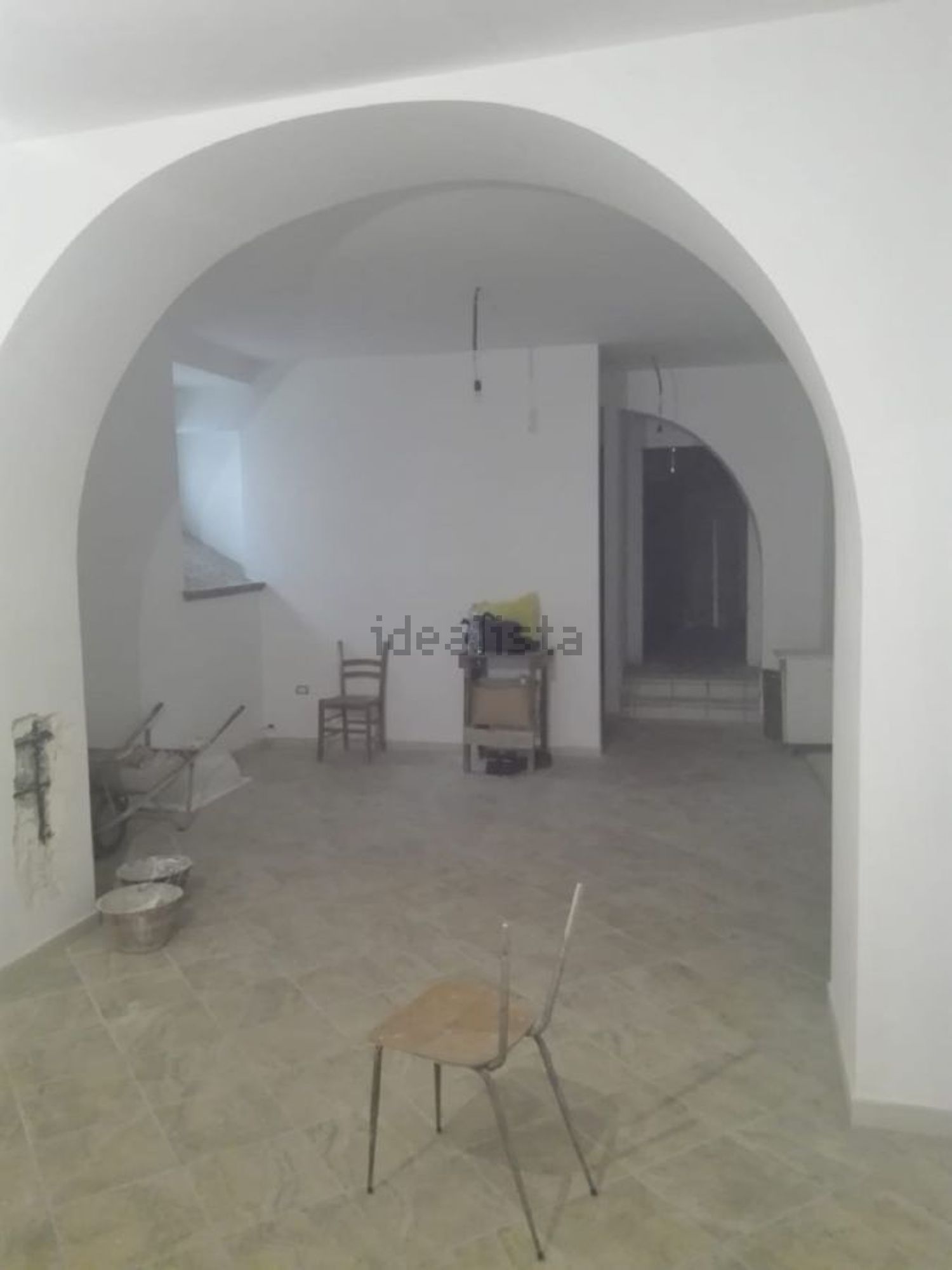 locale commerciale in affitto a Vibo Valentia