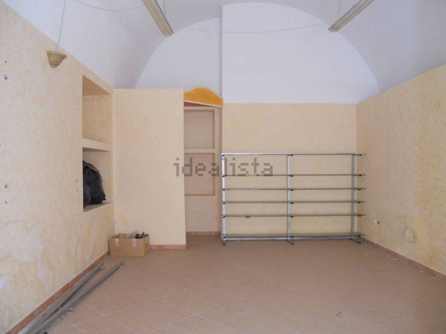 locale commerciale in affitto a Vibo Valentia in zona Centro Città