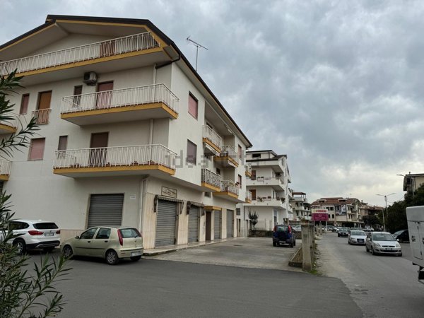 locale commerciale in affitto a Vibo Valentia in zona Vibo Marina