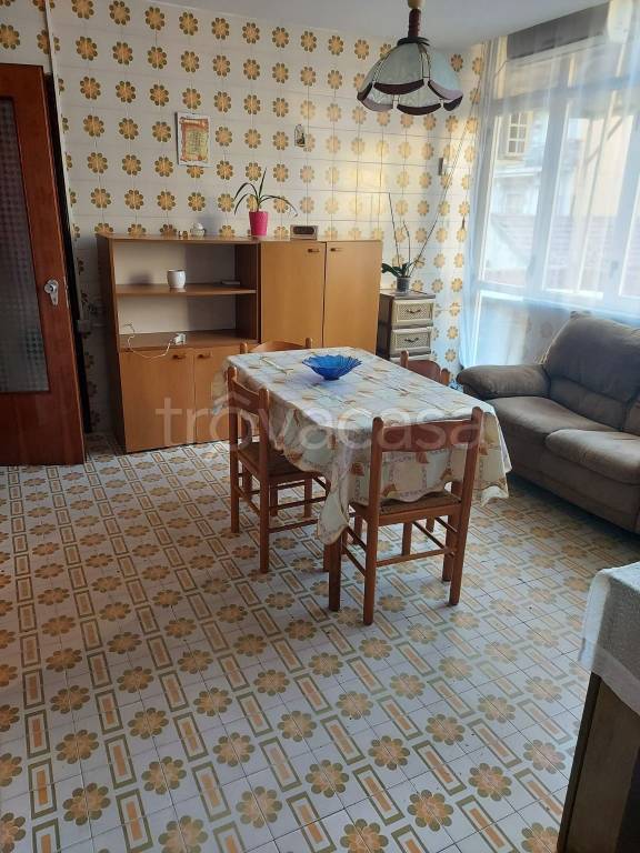 appartamento in affitto a Vibo Valentia in zona Vibo Marina