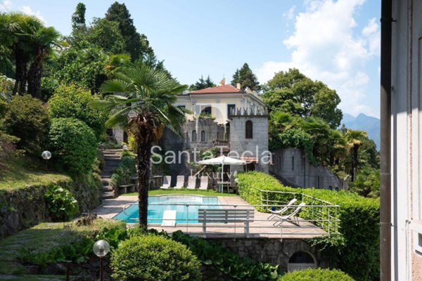 casa indipendente in affitto a Baveno
