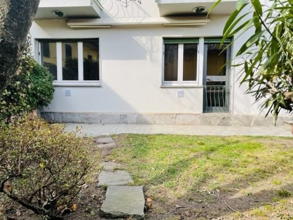 casa semindipendente in affitto a Baveno in zona Feriolo