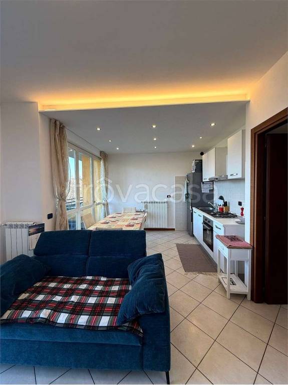 appartamento in affitto a Baveno