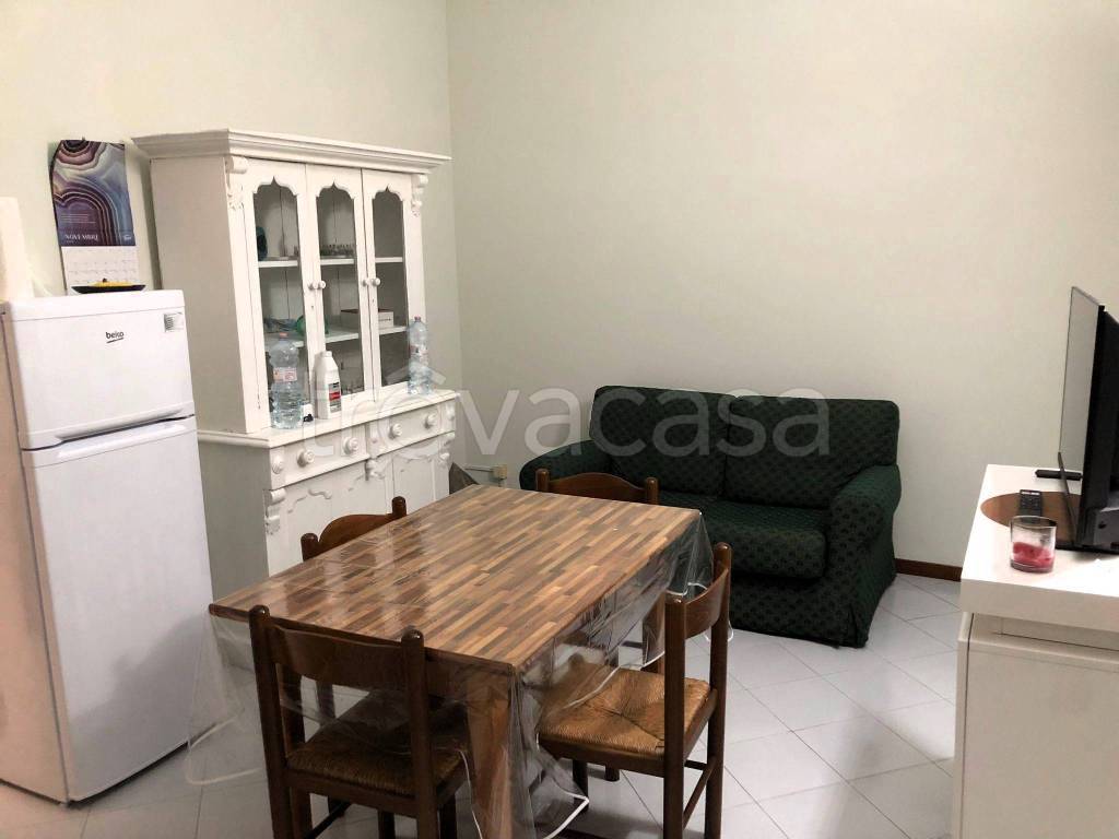 appartamento in affitto a Baveno in zona Feriolo