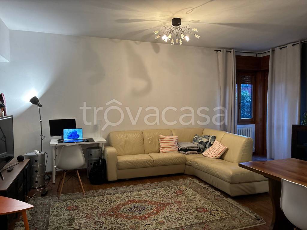 appartamento in affitto a Beura-Cardezza