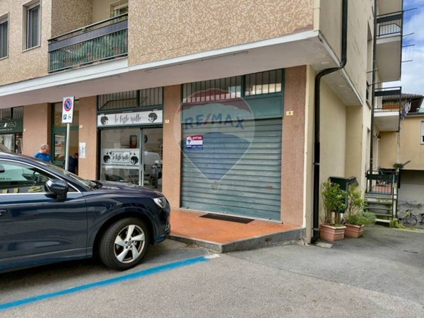 negozio in affitto a Cannobio
