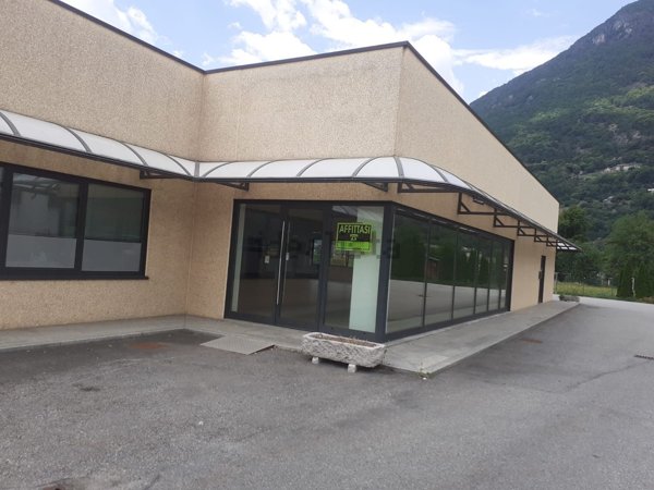 negozio in affitto a Crevoladossola